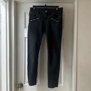 Black low rise kut from the kloth